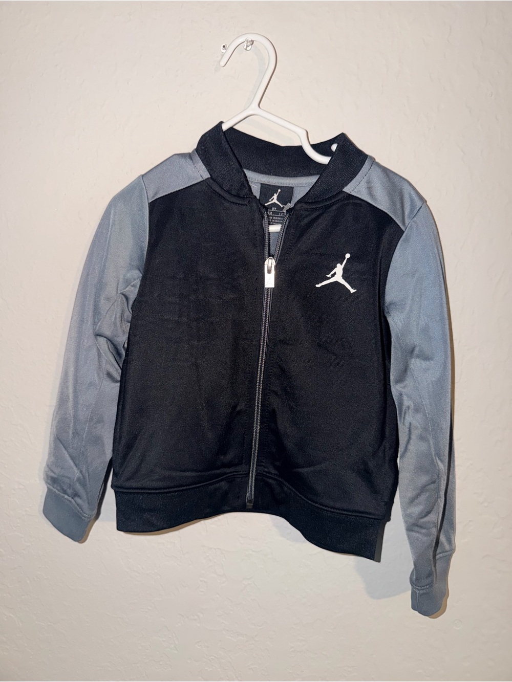 Jordan Toddler Boys 2T Black Gray Full Zip Track Jacket Jumpman